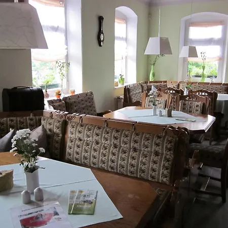 ゲストハウス Gasthof Zum Kirnitzschtal ゼーブニッツ