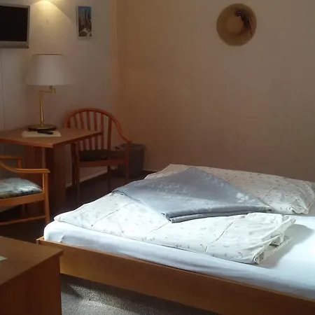 Gasthof Zum Kirnitzschtal ゼーブニッツ
